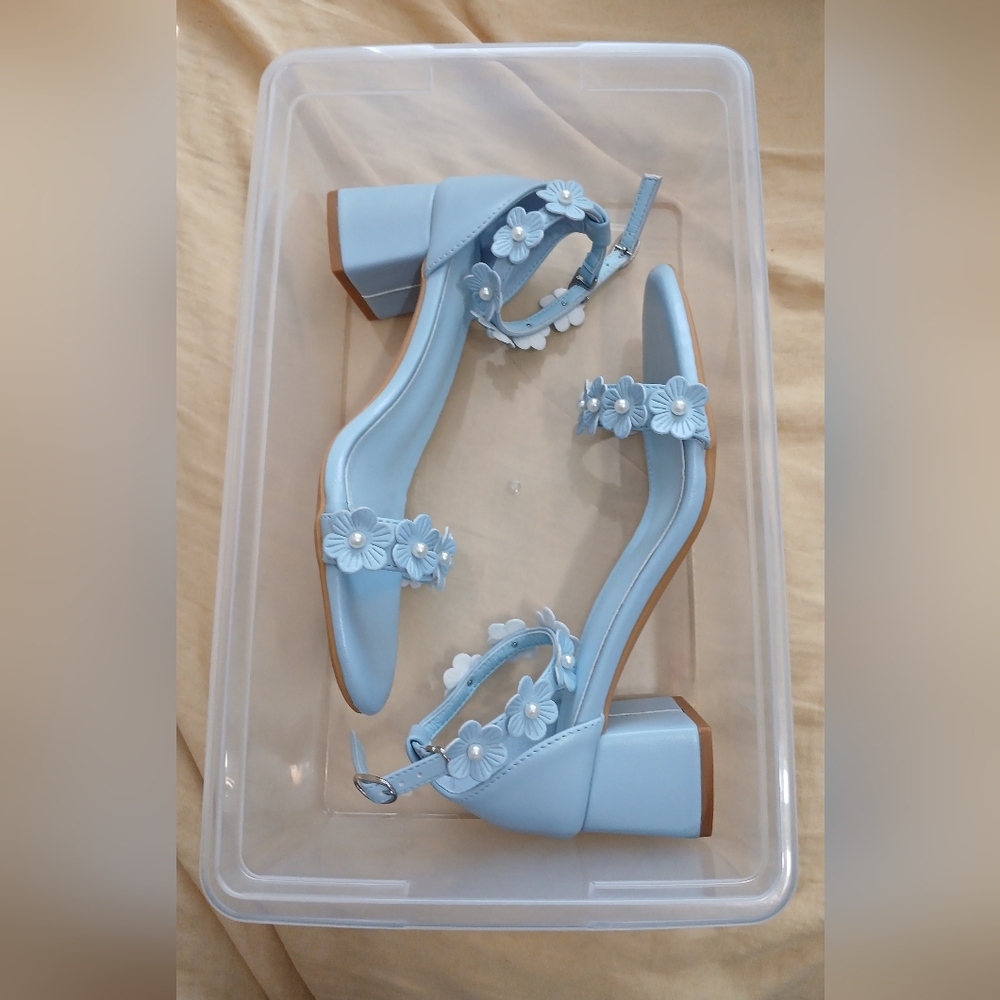 Light Blue Floral 2" Block Heel Sandals - Women's